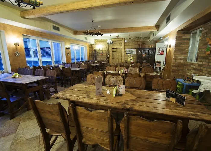 冬季两项运动及spa酒店 3* 斯克拉斯卡波伦巴